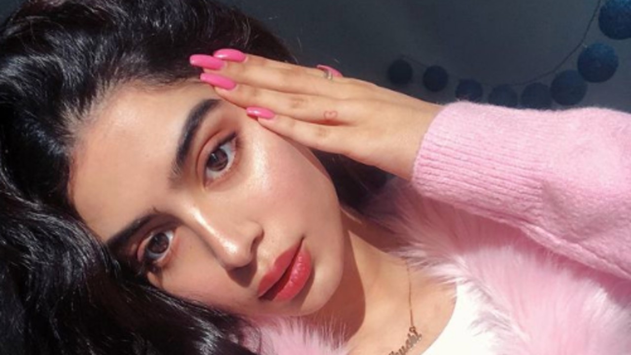 KHUSHI-KAPOOR-PREPARES-TO-DEBUT-IN-BOLLYWOOD