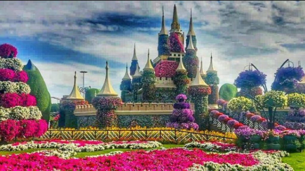 Mouni-Roy-Dubai-Miracle-Garden