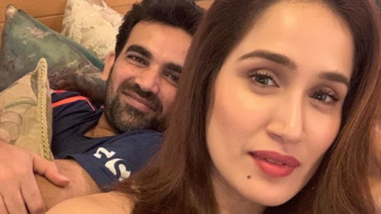 CRICKET-IDOLS-WHO-HAVE-MARRIED-OFF-THEIR-RELIGIONS