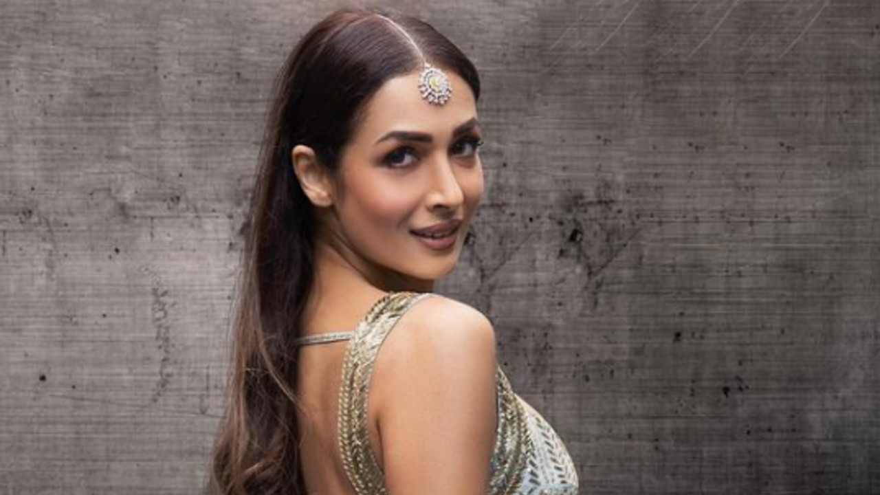 Malaika-Arora-misses-strutting–down–the-ramp