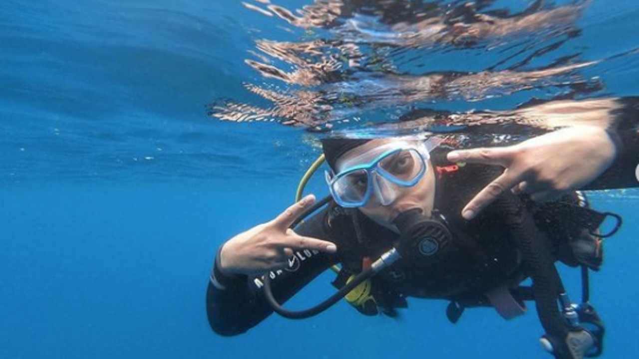 Priyanka-Chopra-Went-Scuba-Diving-in-Spain